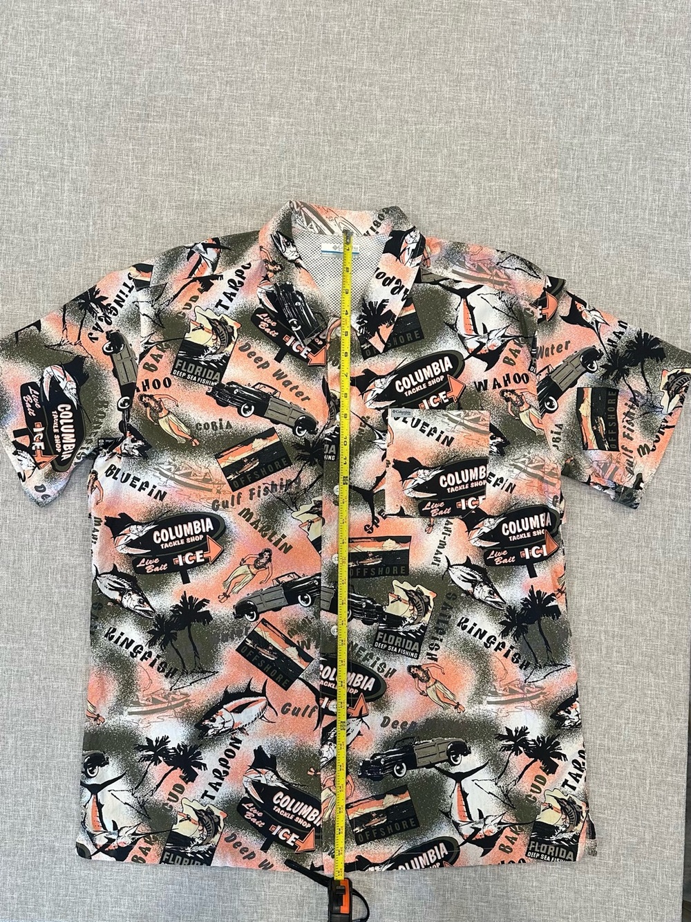 Columbia Short-Sleeve Printed Camp Shirt in Peach, Black & Gray
